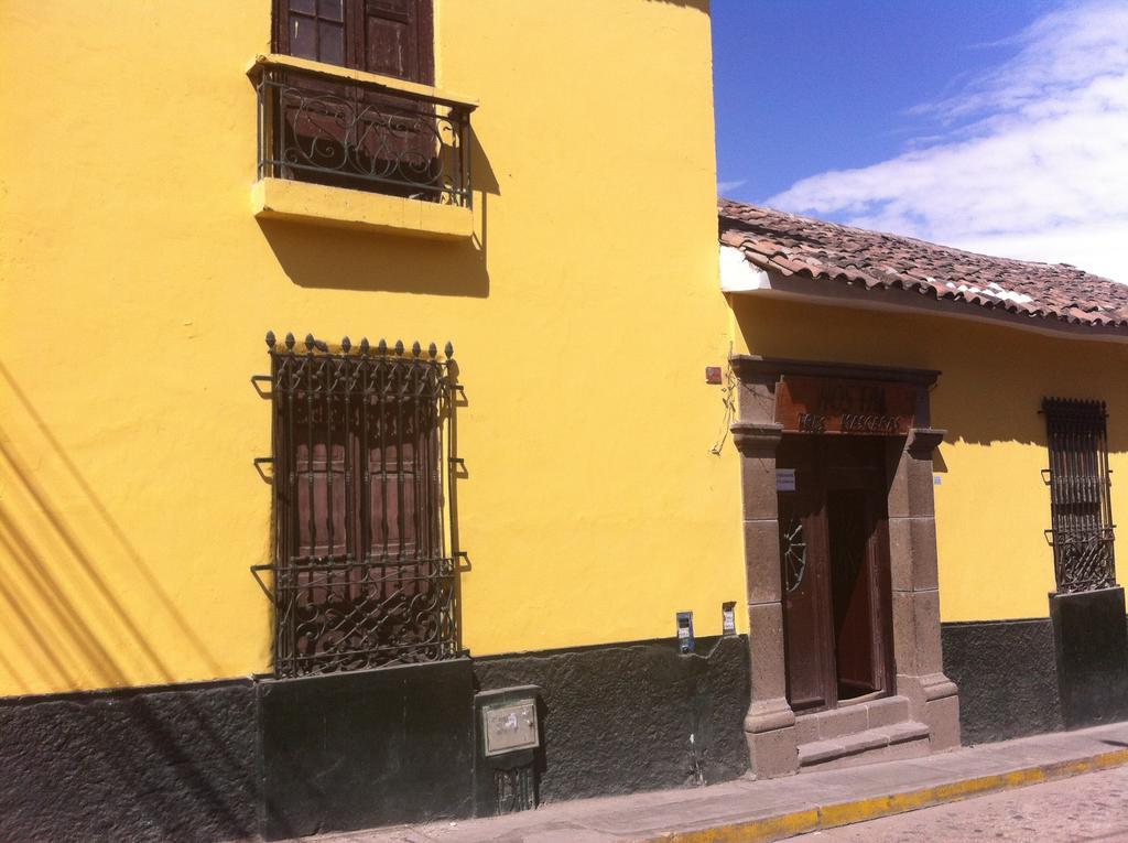 Hostal Tres Mascaras Ayacucho Exterior photo